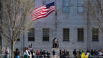 La "ansiedad" y la "incertidumbre" se extienden entre los españoles en Harvard tras el veto de Trump