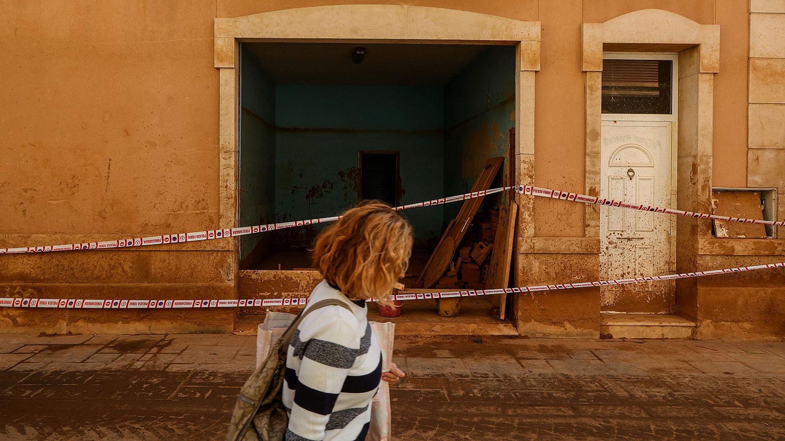 Víctimas de la dana piden a Mazón participar en la Comisión de Investigación en las Cortes Valencianas - Fin de semana 24h | Ver