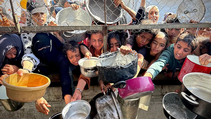 El hambre y la destrucción en Gaza hace crecer la presión internacional sobre Israel