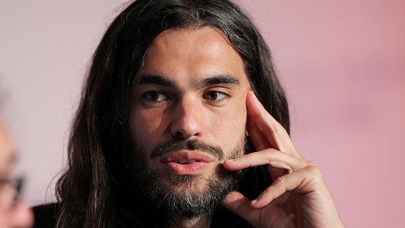 El idilio entre Oliver Laxe y el Festival de Cannes | Ver