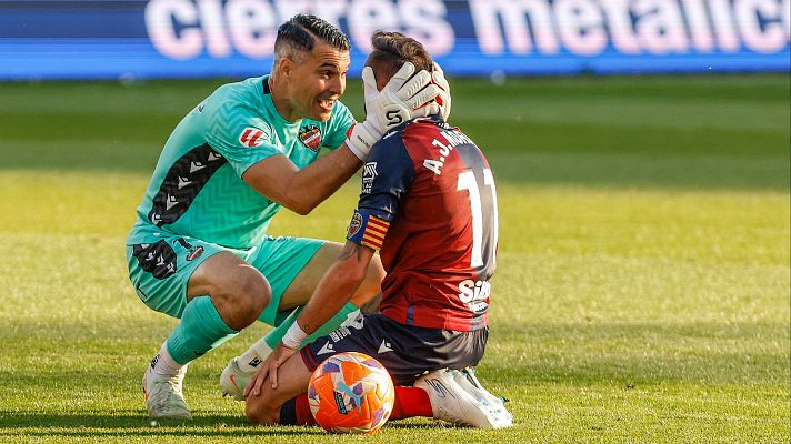 Fútbol - Morales se reivindica tras ascender con el Levante: ''He aguantado muchas cosas que creo que no lo haría mucha gente''