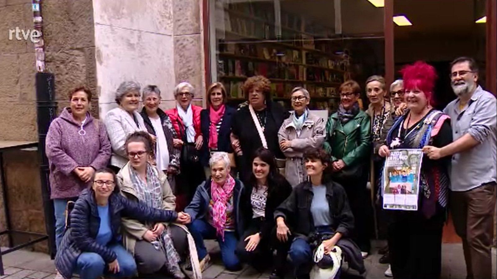 Lazos de humo: las cigarreras de Rioja y San Sebastián - RTVE Igualdad | Ver