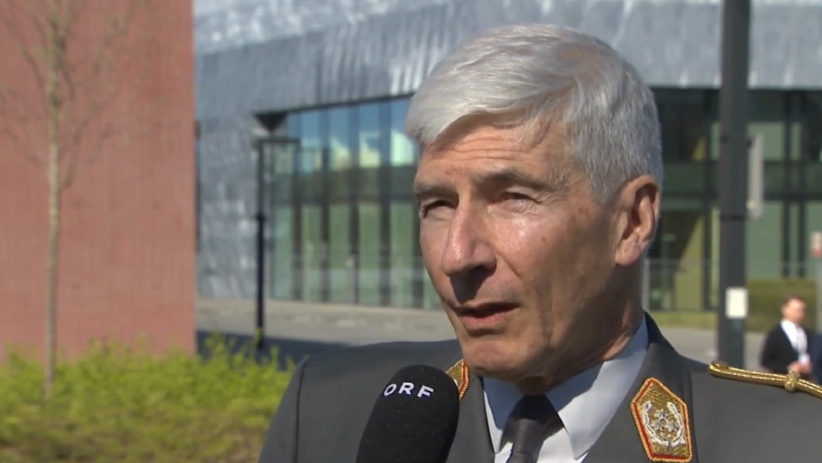 Robert Brieger: "El objetivo es reducir la dependencia militar de EEUU" - Modo Digital | Ver