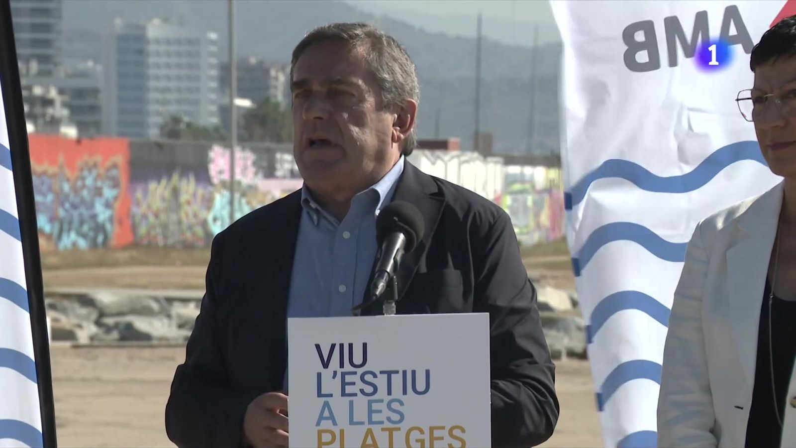 Comença la temporada de bany a l'Àrea Metropolitana de Barcelona - L'Informatiu | Veure