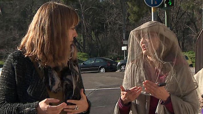 Telediario 1 - Las personas sensibles a las ondas tienen dificultades para llevar una vida normal