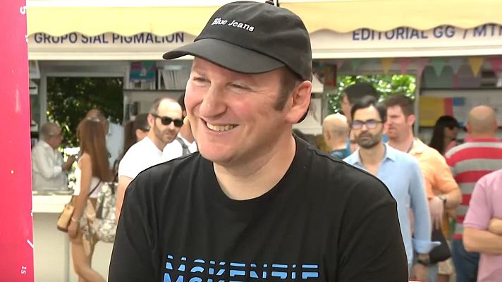 Fin de semana 24h - Blue Jeans impulsa al público joven de la Feria del Libro con 'La última vez que pienso en ti'