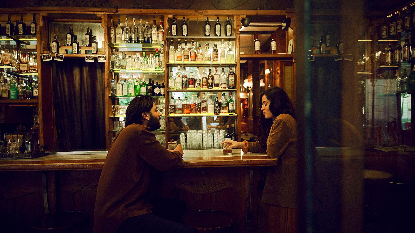 Sílvia & Salvador - Atención obras | Ver