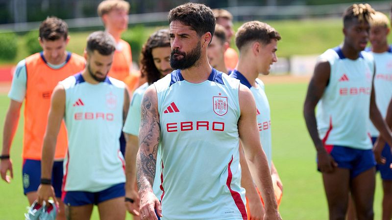 Espa�a se entrena en Las Rozas a la espera de Fabi�n Ruiz - Diario 24 | Ver