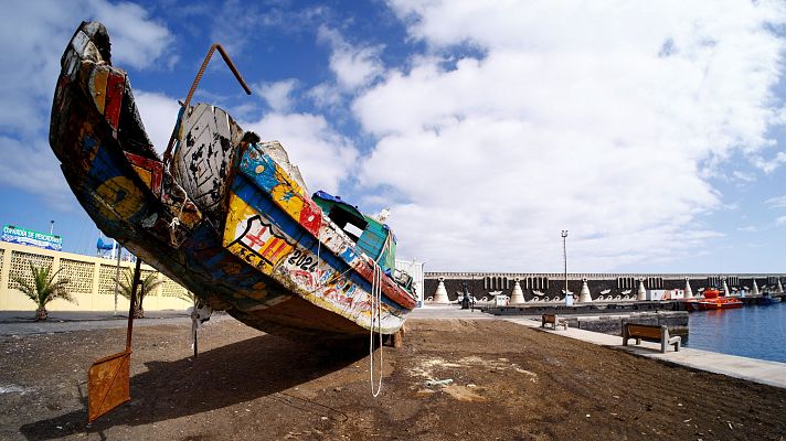 Telediario 1 - El patrón de la salvamar rescató a un bebé en la tragedia de El Hierro