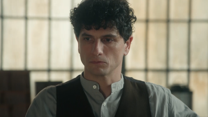 La promesa - La Promesa: Toño se sincera con Manuel