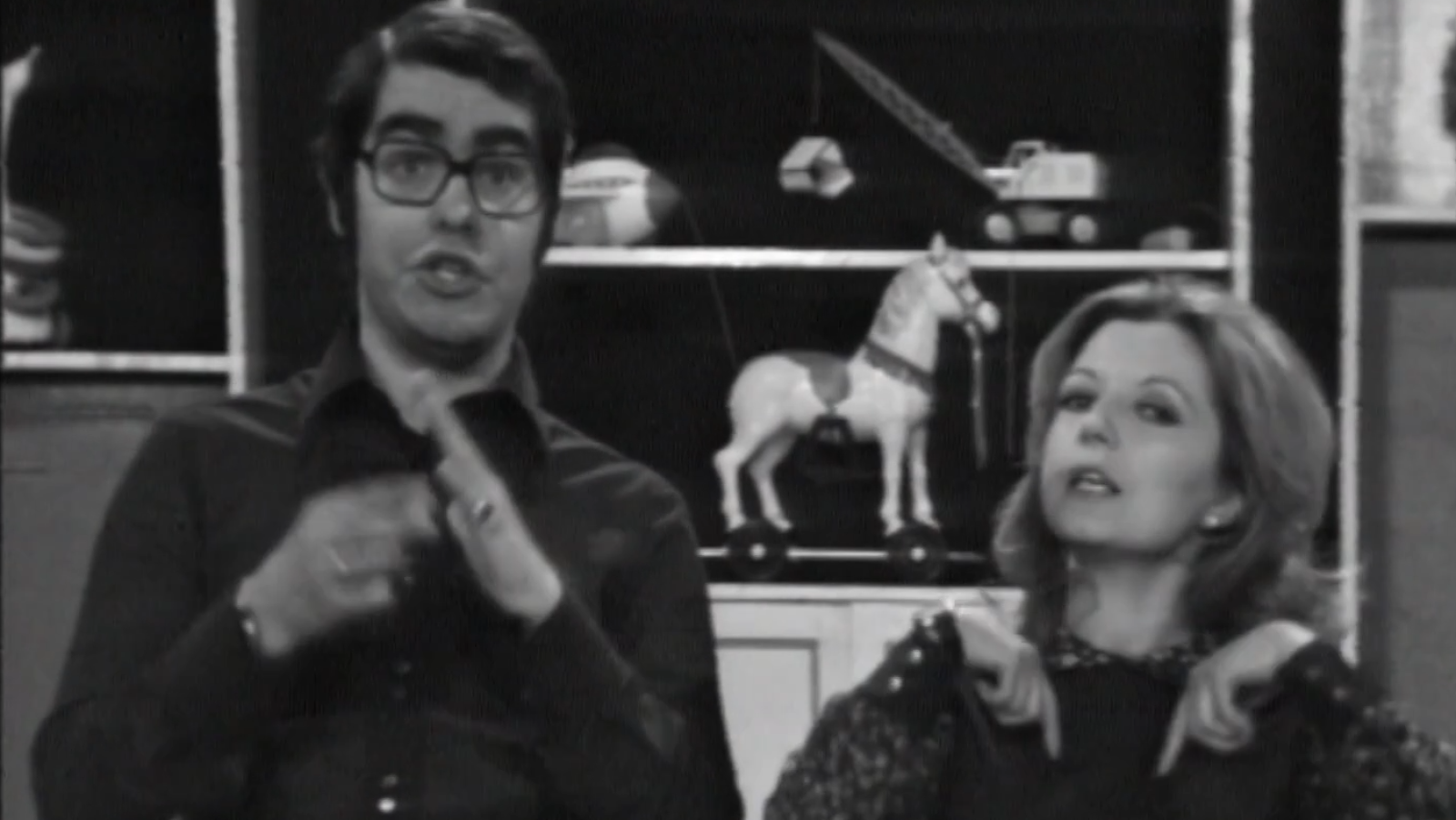 La casa del reloj - Cosas diferentes (Parte 2)