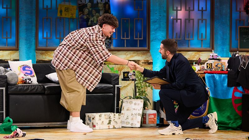 La Revuelta | ¡Primicia! Así suena 'Miami', nueva canción de Saiko