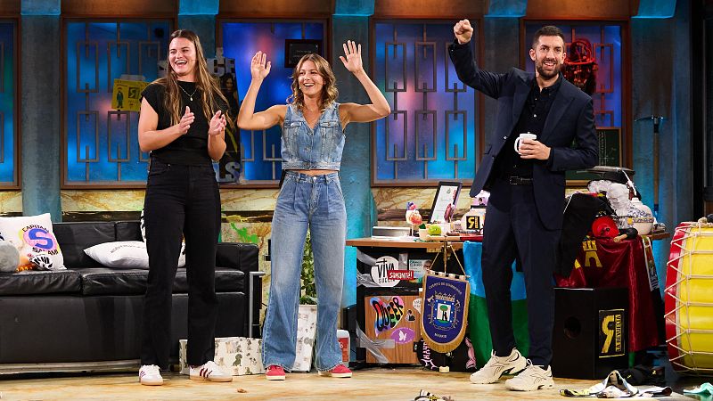 La Revuelta | Daniela Álvarez y Tania Moreno, campeonas de vóley playa de la NCAA