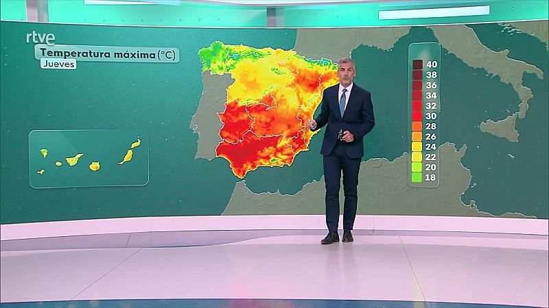 Bancos de niebla matinales en tercio norte peninsular, Baleares y Estrecho, calima ligera en Melilla - ver ahora