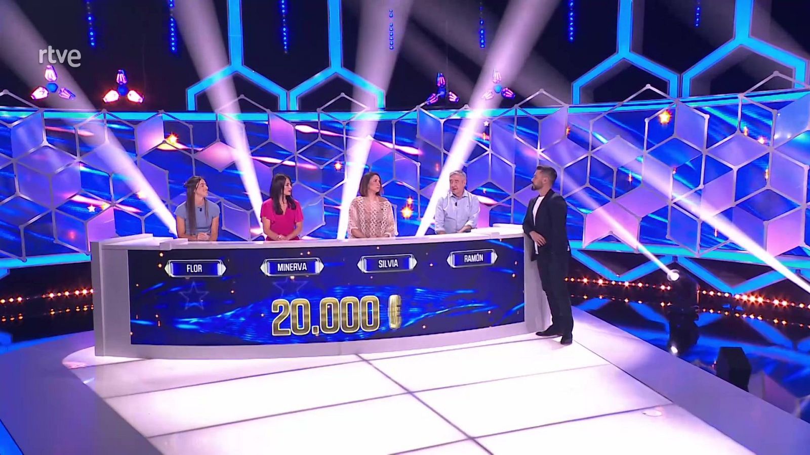 El cazador STARS - Programa 100 - ver ahora