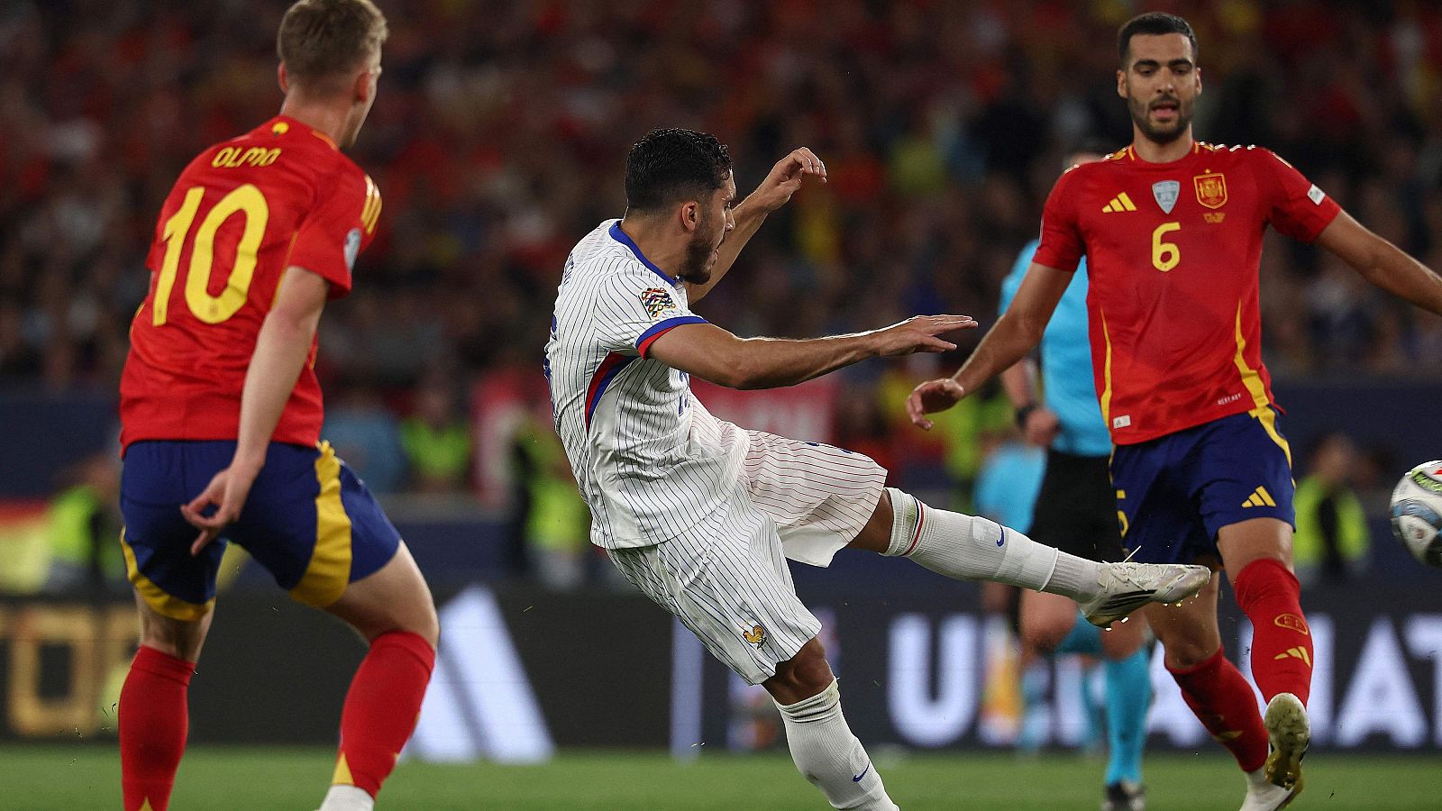 Cherki lidera el intento de remontada de Francia ante España - UEFA Nations League | Ver