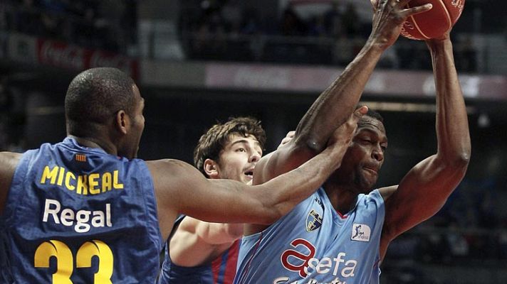 Telediario 1 - Paliza del Estudiantes al Barça y suspense por la Copa