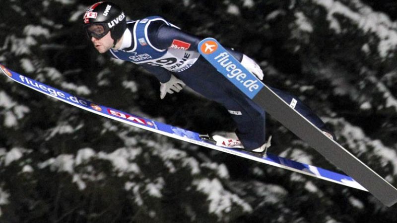 Regreso triunfal de Anders Jacobsen a los trampolines | Ver