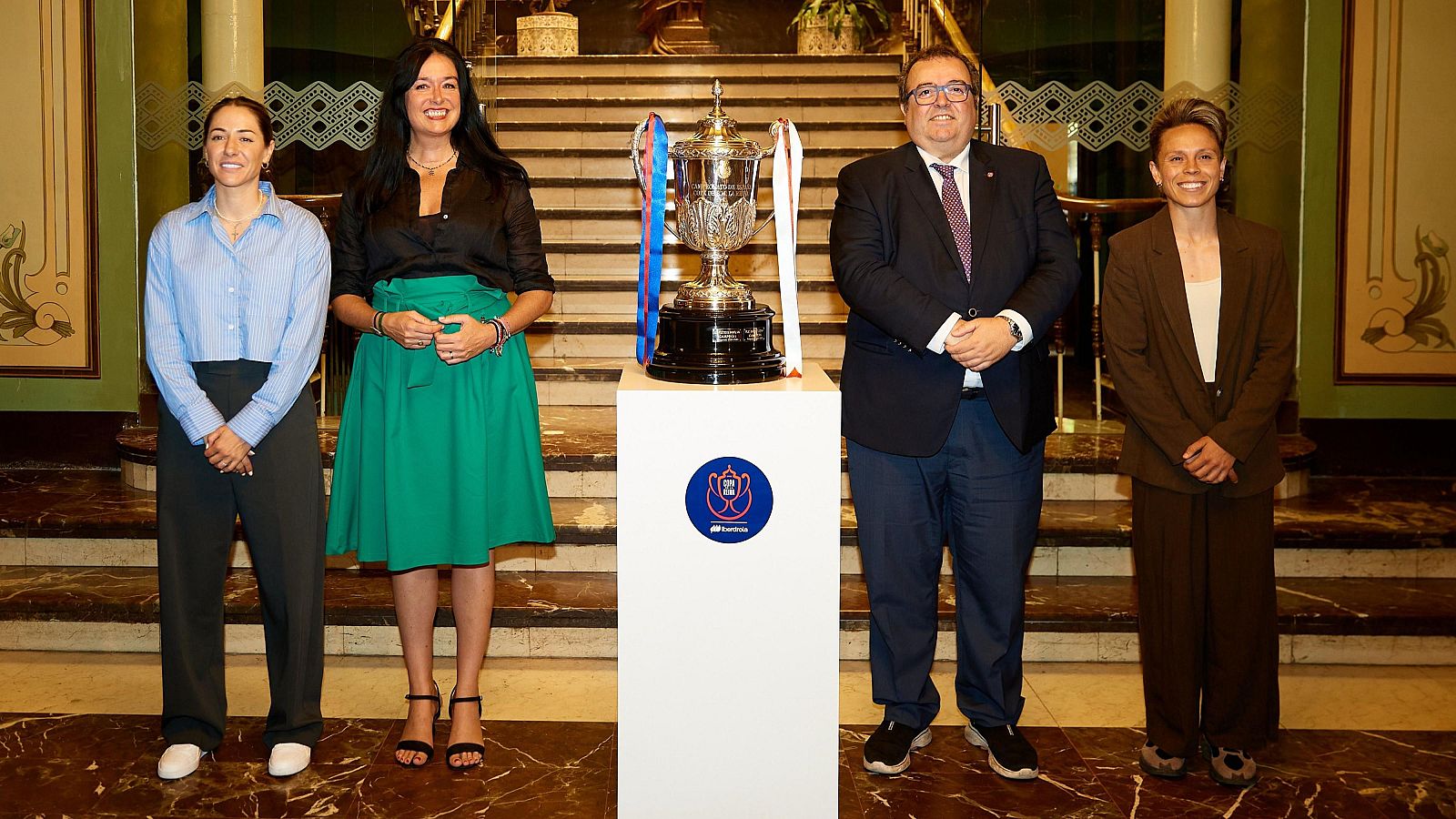 Atlético y Barcelona se miden en Huesca en la final de la Copa de la Reina - Diario 24 | Ver