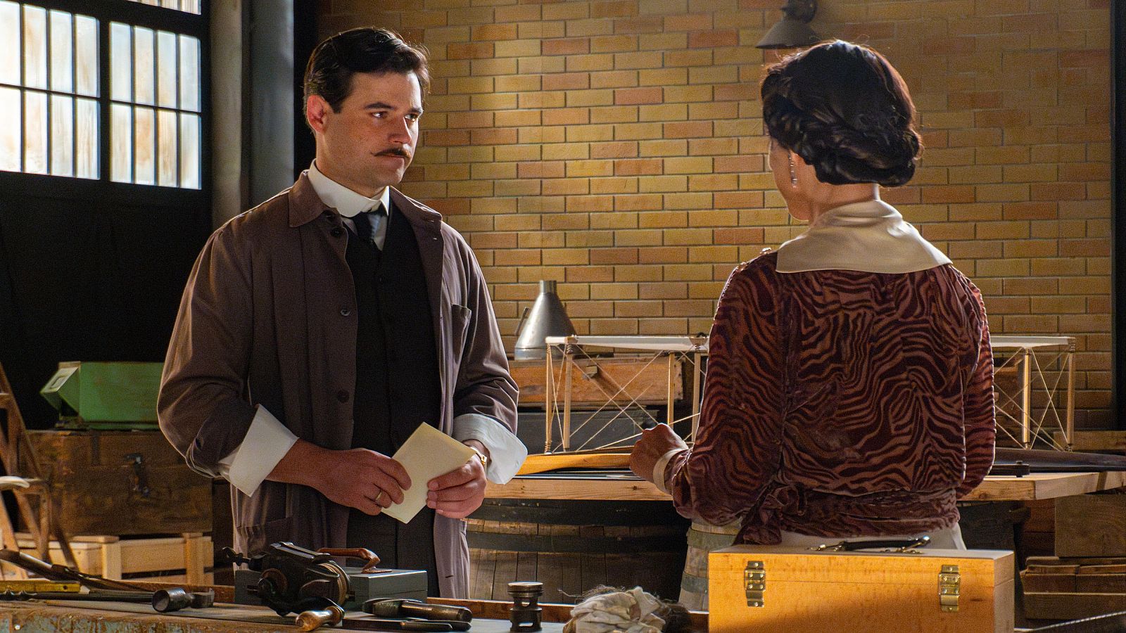 La Promesa: Leocadia tiene una trampa a Manuel - La promesa | Ver