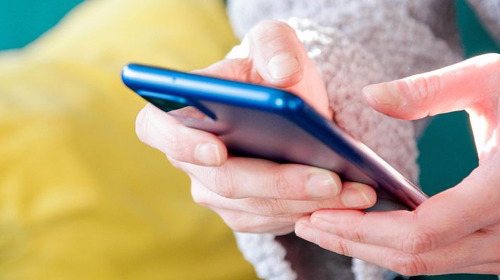 Fin de semana 24h - España prohíbe las llamadas comerciales desde móviles