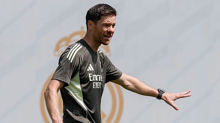Los Deportes de La1 - Primer día de Xabi Alonso como entrenador del Real Madrid con pocos jugadores disponibles