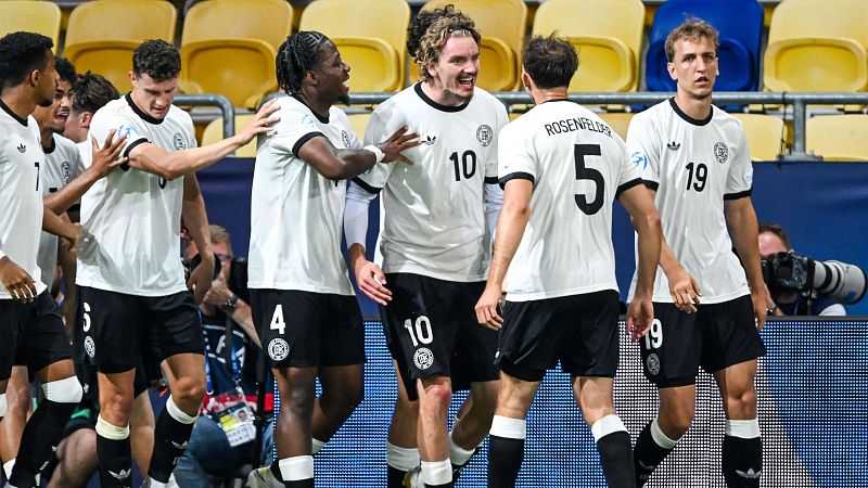 No queda nada para saber quien se llevará el trofeo. En RTVE podrás visualizar las semifinales, la final y el partido por el tercer puesto completamente gratis