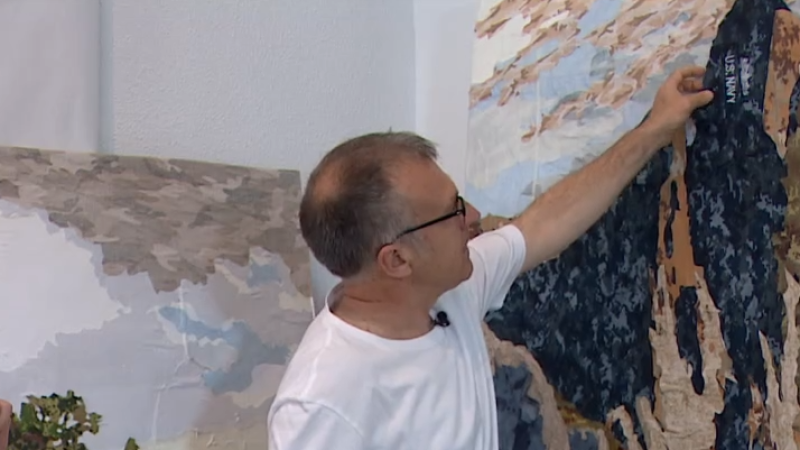 Maté utiliza uniformes militares para recrear los colores de la naturaleza en sus cuadros | Ver