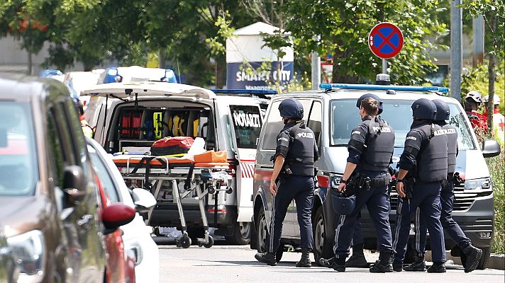 Telediario 1 - Al menos diez muertos en un tiroteo en un colegio en la ciudad austríaca de Graz