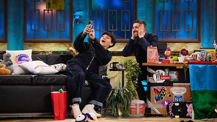 La Revuelta - Johannes Pietsch