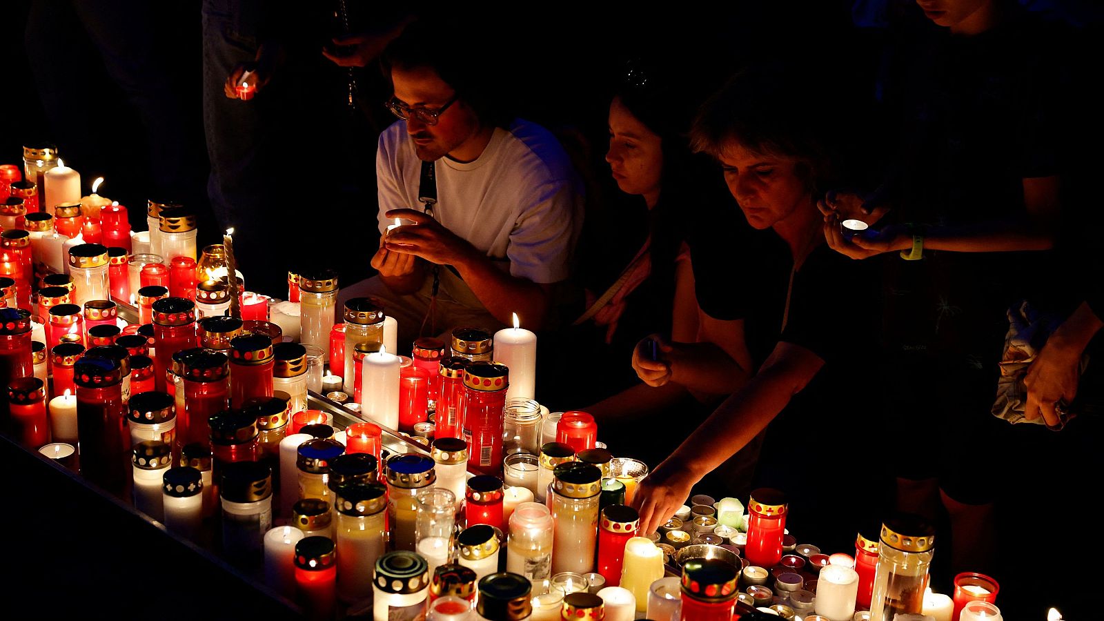 Un tiroteo en un colegio en Austria deja 10 muertos | Ver