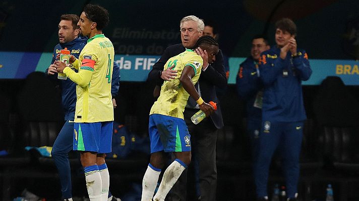  - Vinicius da a Ancelotti su primera victoria con Brasil y sella el pase al Mundial