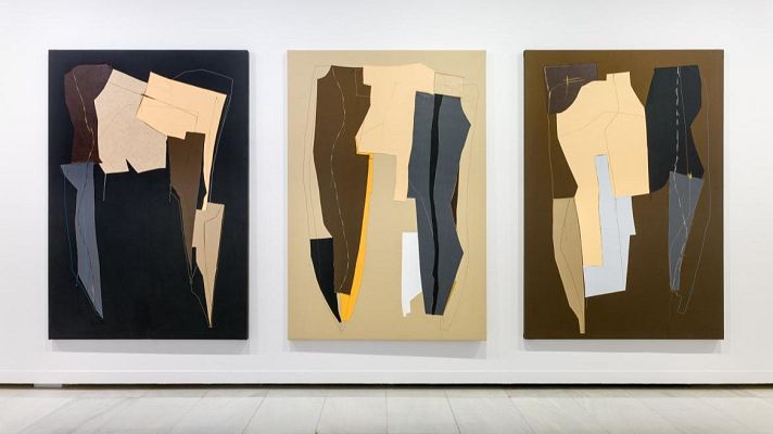 Telediario 2 - Sonia Navarro reivindica a la mujer a través de materiales tradicionales en su nueva exposición