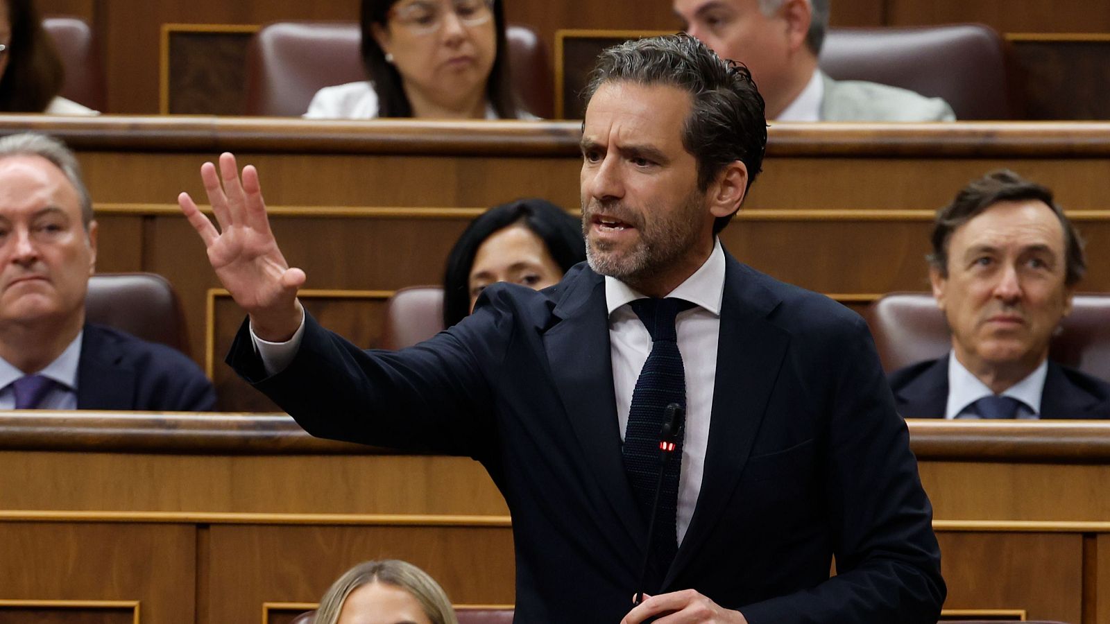 Sémper cree "insostenible" la situación de Sánchez y de Cerdán por el supuesto cobro de comisiones - La hora de La 1 | Ver