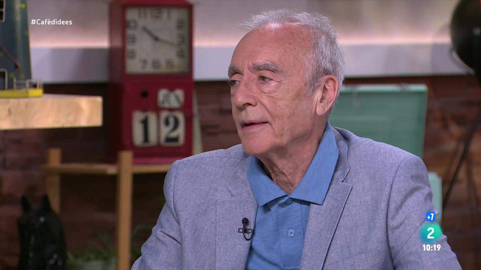 Juan José Millás presenta el llibre 'Ese imbécil va a escribir una novela'