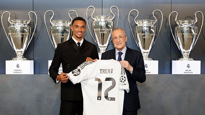 Fútbol - Trent Alexander-Arnold se destapa hablando en castellano en su presentación con el Real Madrid