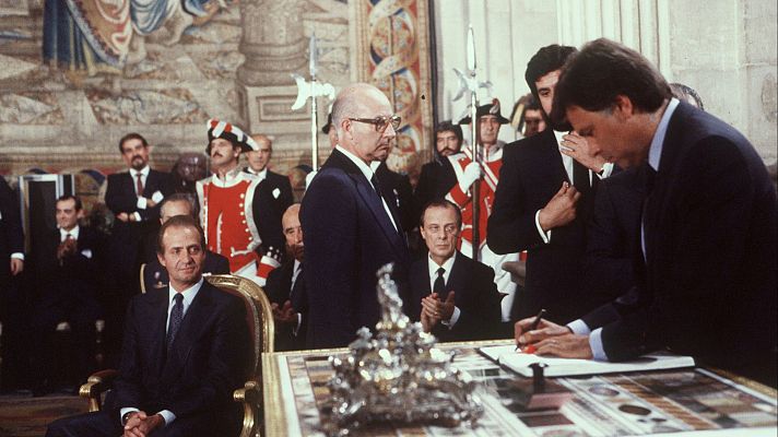 Telediario 1 - Se cumplen 40 años de la adhesión de España a la CEE