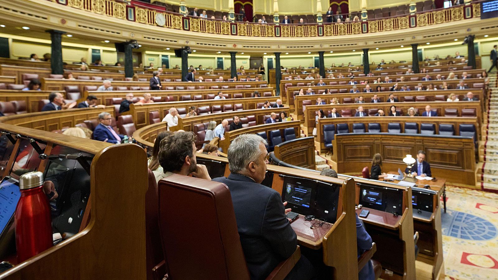 Los socios de investidura piden a Sánchez "medidas contundentes" - Telediario 2 | Ver