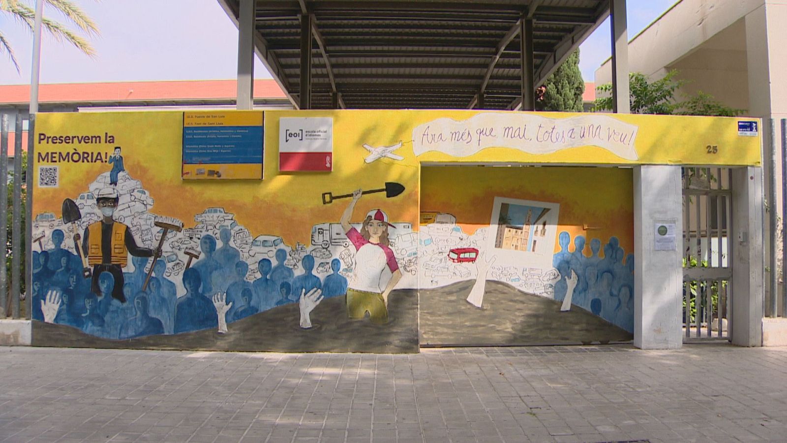 Un mural elaborado por estudiantes para recordar a las víctimas de la dana | Ver