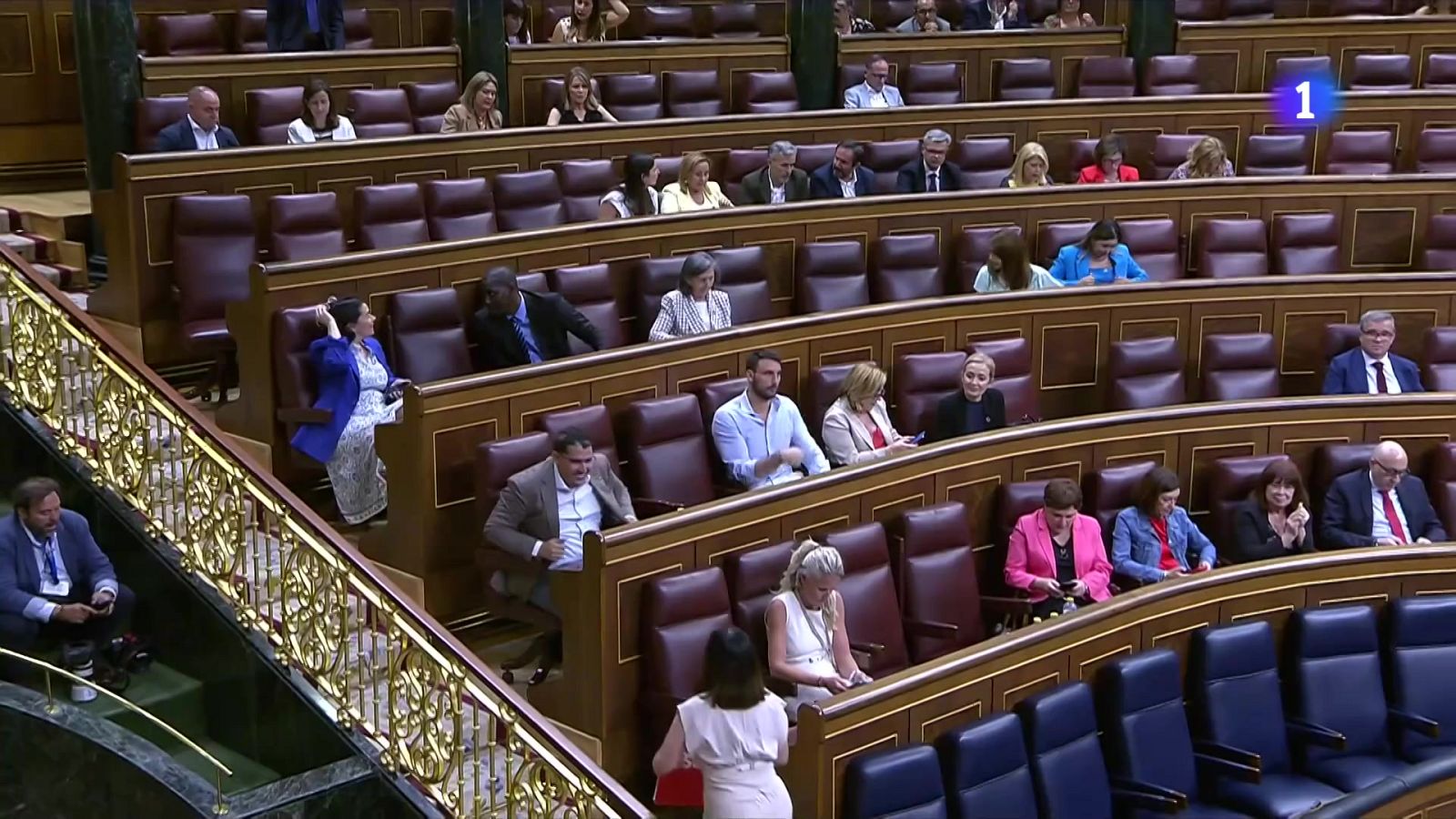 La crisi de corrupció al PSOE posa en dubte el rumb de la legislatura