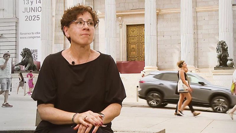 Un día con Isabel Calleja, intérprete de lengua de signos | Ver