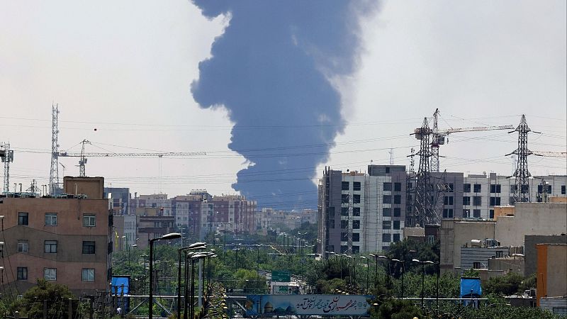 Telediario matinal en cuatro minutos - 15/06/2025 | Ver