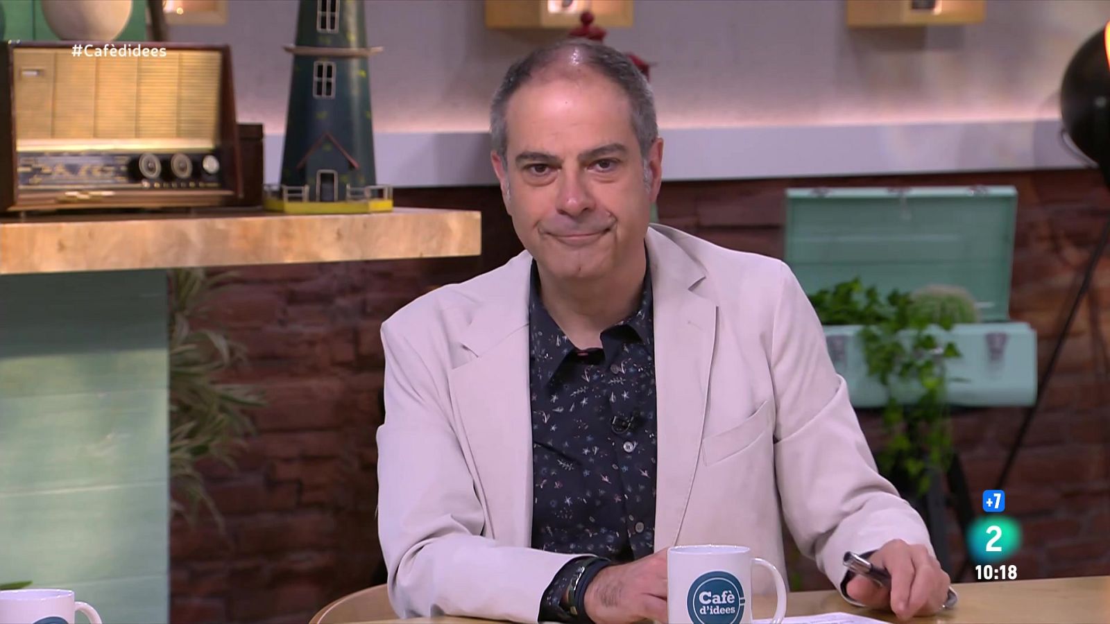 Billie Eilish, despertador i discursos, amb Toni Clapés