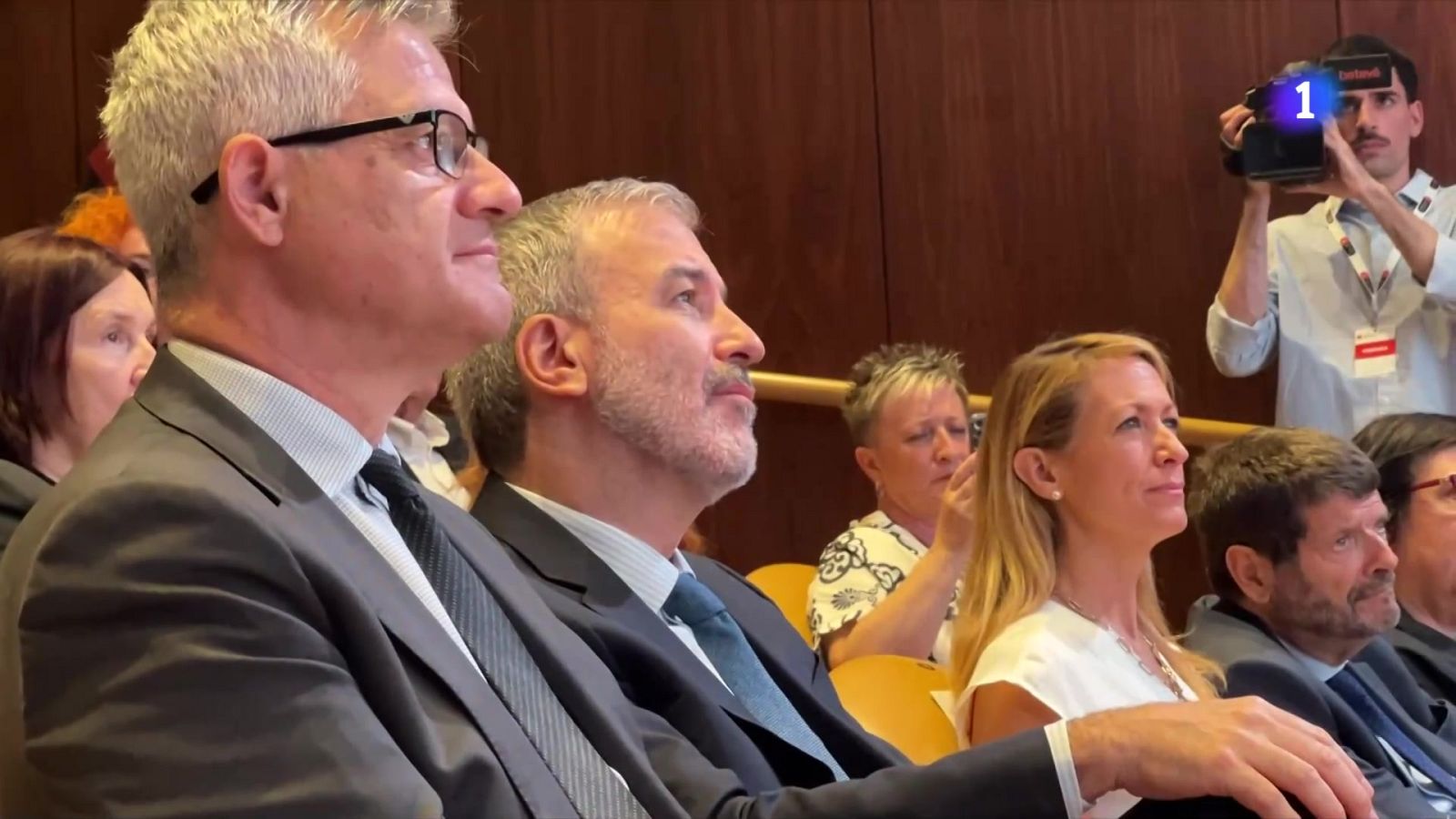 Collboni confirmarà a Airbnb la no renovació de les llicències turístiquess