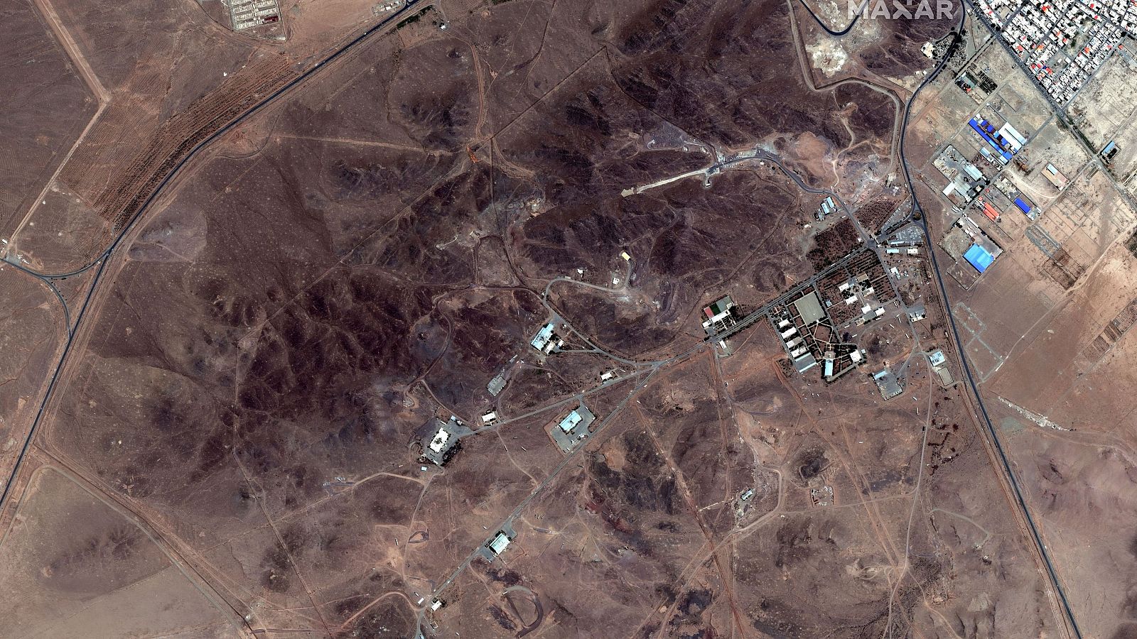 Israel e Irán continúan la escalada con bombardeos cruzados | Ver