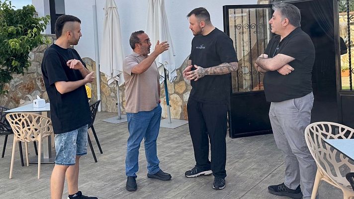 Telediario 1 - En Cáceres un bar de pueblo ha sido transformado en un restaurante de autor