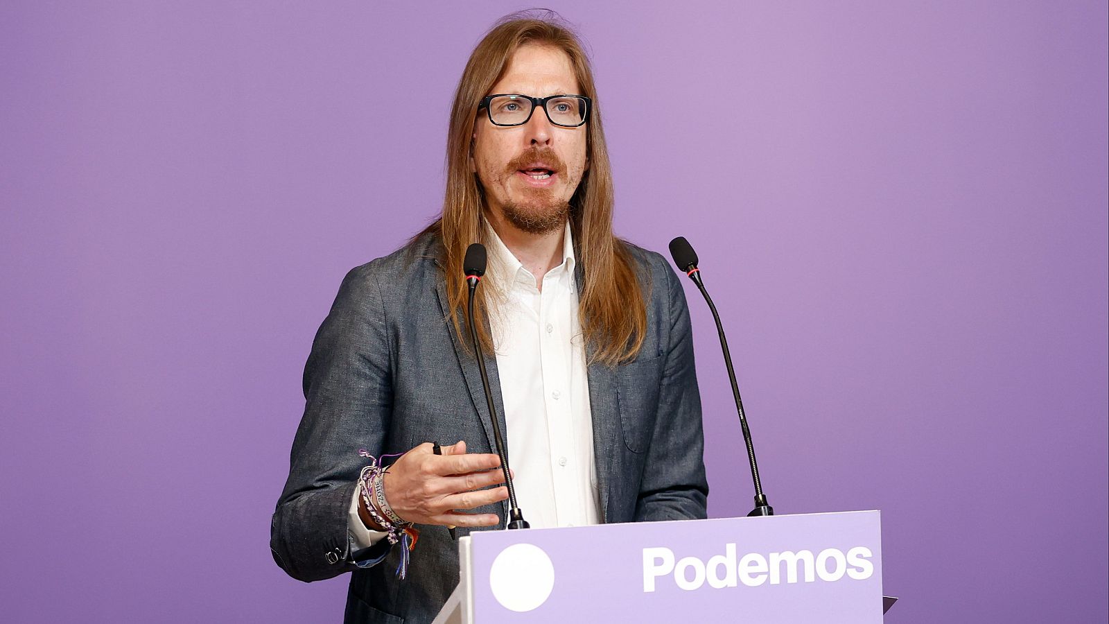 Podemos no acudirá a la reunión con Sánchez por tratarse de "un lavado de cara de un partido corrupto" - Telediario 1 | Ver