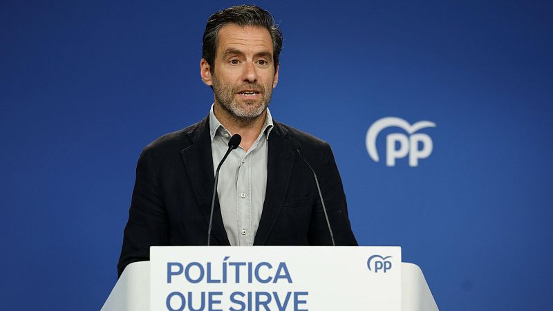 Sémper carga contra Sánchez: "Ni una capa de maquillaje ha sido capaz de tapar el cemento que cubre su rostro"