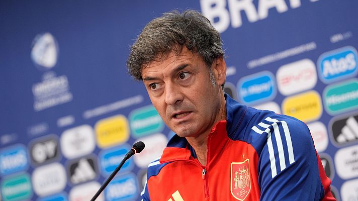 Fútbol - Denia: “Los partidos han sido difíciles. Contra Italia habrá que hacerlo perfecto”