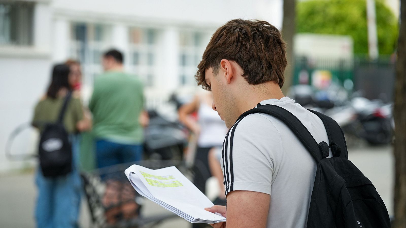Los alumnos buscan alternativas como la FP para entrar en las facultades donde no dieron la nota | Ver